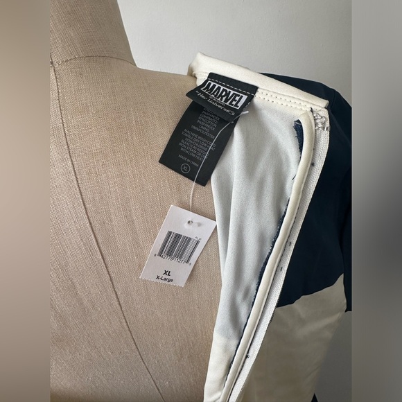 Her Universe x The Dress Shop Disneyland Captain America Dress Size XL NWT - Picture 6 of 8